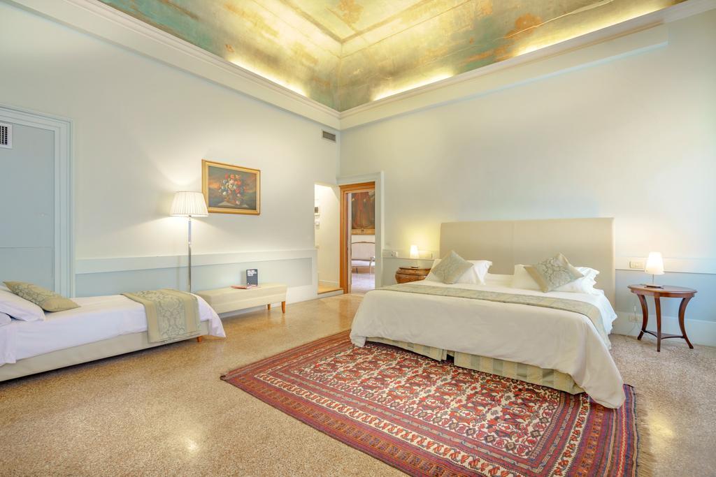 Suite Júnior