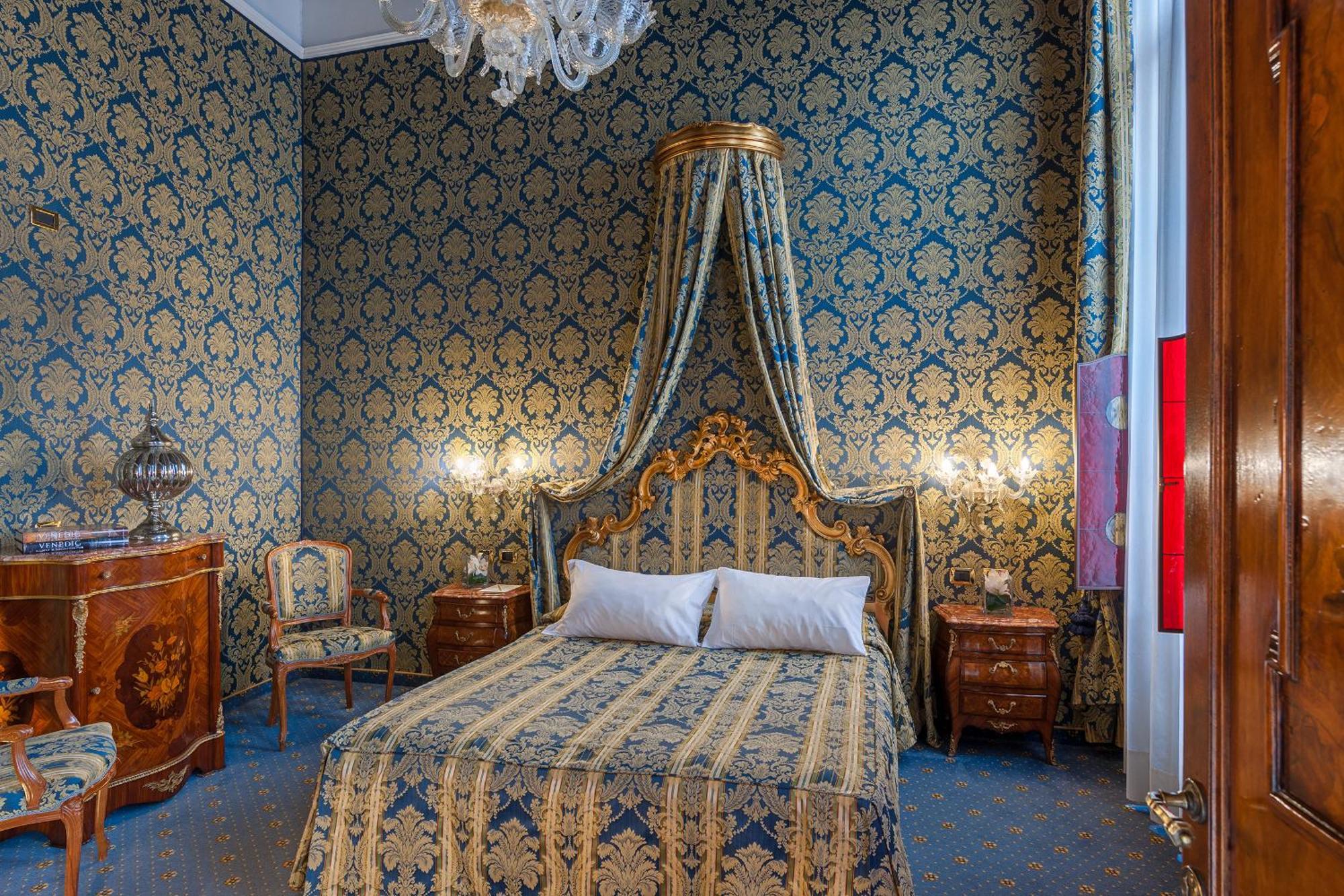 Superior Double Room,682148715:JPEG